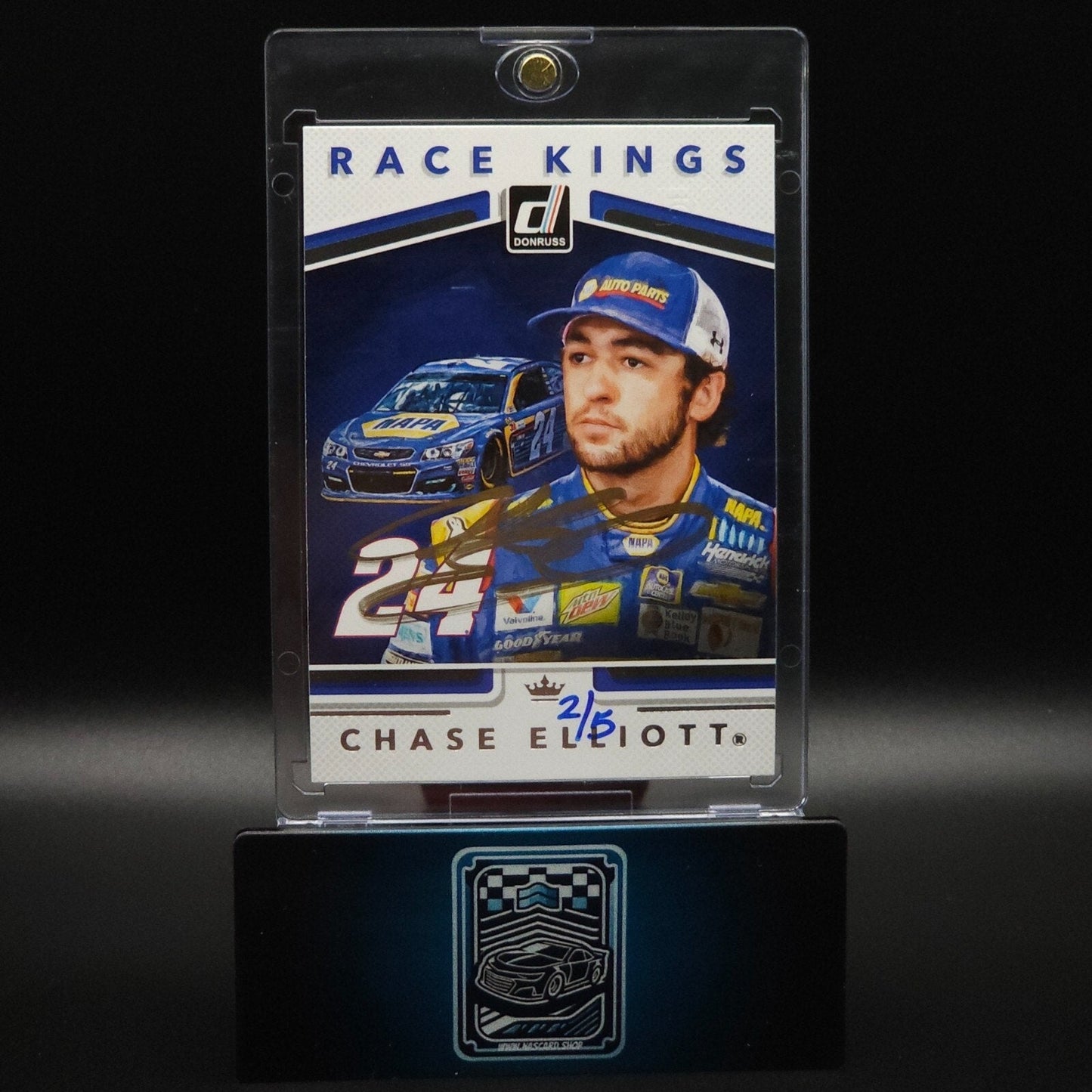 2018 Panini Donruss NASCAR Race Kings Buyback #10 Chase Elliott Autograph 2/5